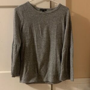 Signature Studio Heather Gray Long Sleeve Top